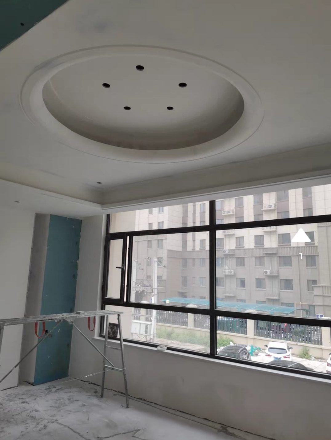 Trần thạch cao khung chìm sau khi đóng xong sơn nước